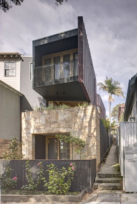 Timber Ceiling, Australian Interior Design, Studios Architecture, Interior Design Awards, Architecture Awards, Small Buildings, Unique Gardens, Level Homes, Facade Design