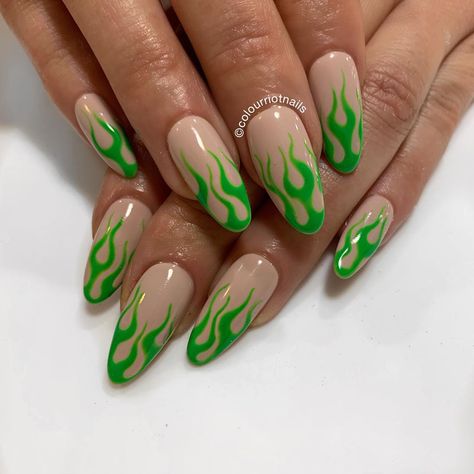 Green Flame Nails, Fire Flame Nails, Flame Nails, Nail Art Simple, Extension Designs, Fire Flame, Art Simple, Orange And Green, Fire Nails