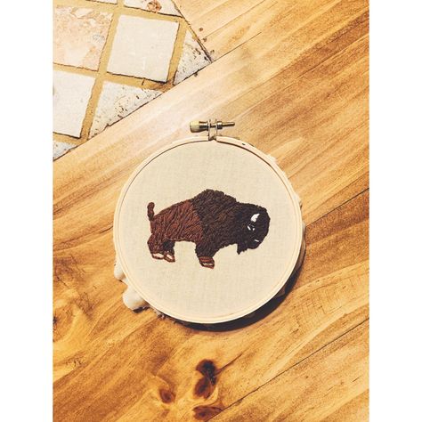 Bison Embroidery, Buffalo Embroidery, Funny Embroidery, Buffalo Bison, Embroidery Ideas, Stitch Embroidery, Craft Gifts, Cross Stitch Embroidery, Embroidery Stitches