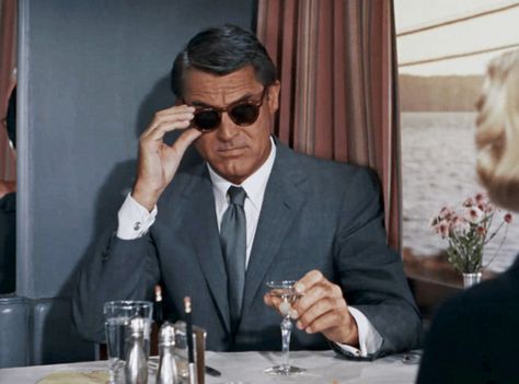 Cary Grant Style, Gary Grant, North By Northwest, Best Sunglasses, Eva Marie, Old Hollywood Stars, The Big Lebowski, Cary Grant, Quentin Tarantino