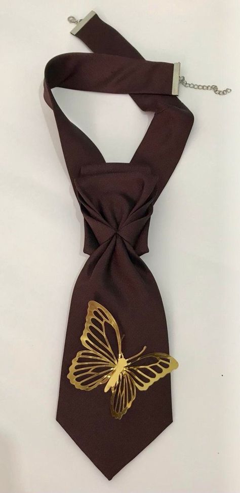 Elegant Women's Tie, Made in Italy. Luxury Neck Accessory for Fashion Lovers, High Quality. Butterfly is 3D - Etsy Necktie Outfits For Women, Tassels Diy Tutorials, Womens Neck Tie, Diy Necktie, Women Neck Tie, Necktie Projects, Diy Necktie Projects, Outfit With Tie, Tassels Diy