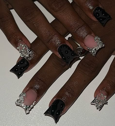 Black Duckies Nails, Black And White Junk Nails, Prom Nails Acrylic Silver, Silver Junk Nails, Black And Red Christmas Nails, Black Duck Nails, Black Junk Nails, Silver And Black Nails, Black And Silver Nail Designs