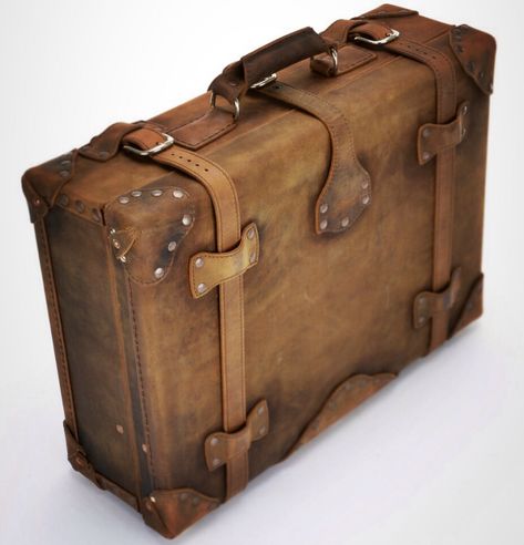 Saddleback Leather, Leather Suitcase, Old Suitcases, Vintage Suitcases, Leather Backpacks, Sac Week End, Vintage Luggage, Leather Art, Duffle Bags