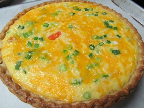 Florida Shrimp Pie, Seafood Quiche Recipes, Shrimp Quiche, Crab Pie, Seafood Quiche, Flounder Fish Recipes, Crab Quiche, Lent Meals, Quiche Recipes Crustless