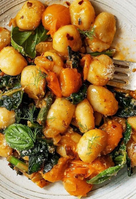 Kale Gnocchi, Easy Gnocchi, Kale Recipe, Pumpkin Gnocchi, Easy Recipies, Tried And True Recipes, Sweet Potato Gnocchi, Kale Recipes, Interesting Recipes