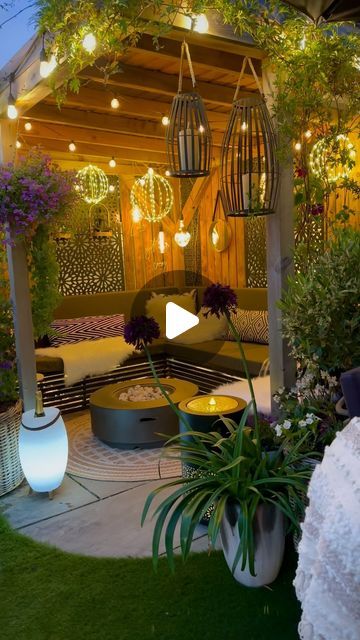 Relaxing Deck Ideas, Gazebo Decorating Ideas, Talk To The Moon, Porch Goals, Gazebo Garden, Pergola Gazebo, Gazebo On Deck, Gazebo Ideas, Talking To The Moon