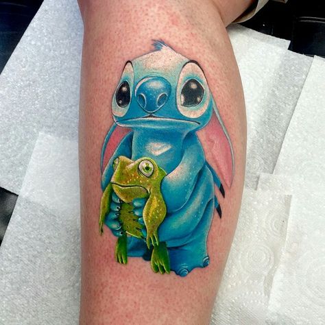 Stitch tattoo Stitch With Frog, Deathcore Tattoo, Tattoos To Honor Mom, Frog Tattoo, Stitch Tattoo, Frog Tattoos, Tattoo Design Book, Disney Tattoos, Tattoos And Body Art