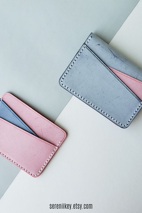 Wallet Design, Handmade Leather Card Holder, Handmade Leather Card Holder For Gift, Card Holder Leather Handmade, Modern Leather Card Holder With Zipper, Minimalist Leather Card Holder, Leather Patterns Templates, Pastel Leather, Leather Wallet Pattern