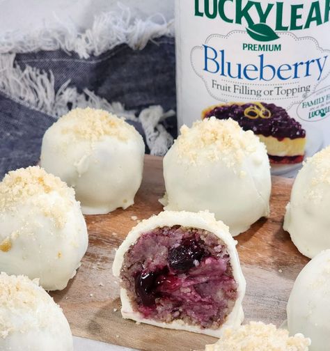 Blueberry Truffles Recipe, Blueberry Truffles, Sugar Cookie Truffles, Cookie Truffles, Cream Cheese Sugar Cookies, Food Gift Ideas, Chocolate Melting Wafers, Sugar Plums, Lucky Leaf