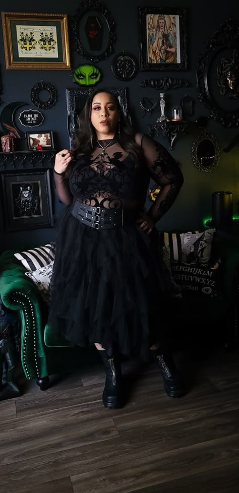 Goth Glam Outfits Plus Size, Plus Size Gothic Fashion, Rocker Chic Outfits, Eco Goth, Cool Outfit Men, Steal Her Look, Goth Plus Size, Plus Size Gothic, Plus Size Goth