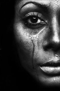 Black Woman Eyes, Expressions Photography, Extreme Close Up, Black Tears, Photographie Portrait Inspiration, Emotional Photography, Face Expressions, Woman Drawing, Black And White Portraits