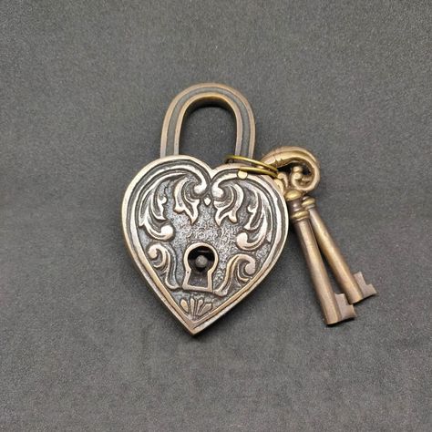 "★ Solid Brass Heart Padlock ★ ITEM DESCRIPTION: ❤ Antique Love Padlock Key Working Lock ❤ ✦ Material = Solid Brass (Rust Free) ✦ Finishing = Antique Brass ✦ Padlock Size = 3.7\"(height) x 2.5\"(width) x 0.5\" inch (projection) ✦ Key Size = 2.7\" x 0.9\" inch What You Get? ✔ Brass Heart Padlock Plus 2 Key. ✔ Good condition ✔ Premium and Best Quality ✔ Safe delivery guarantee ★ KEEP SHOPPING ★ Return to my main shop page here: https://www.etsy.com/shop/MrBrassCrafts" Old Lock And Key, Old Padlock, Padlock Aesthetic, Padlock Tattoo, Lock Aesthetic, Vintage Lock And Key, Old Lock, Heart Lock And Key, Vintage Padlock