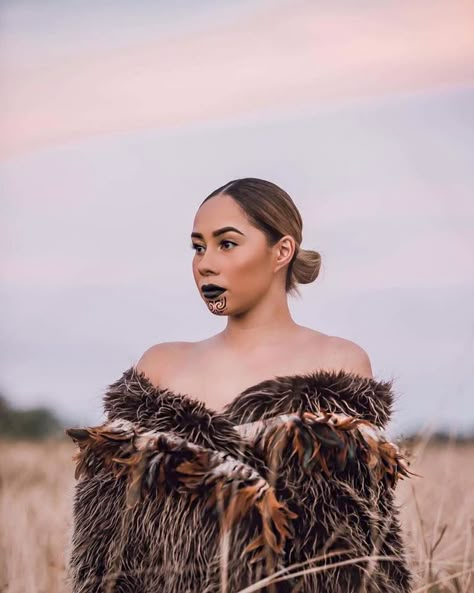 Wahine Toa // Wahine // Maori // Aotearoa Maori Photography, Maori Aesthetic, Maori Women, Wahine Toa, Maori Culture, Maori People, Maori Designs, Māori Culture, Maori Art