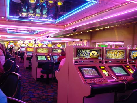 https://flic.kr/p/6cEp6V | Las Vegas, Nevada - The Flamingo Casino Slots from Bugsy's bar Flamingo Casino, Casino Room, Vegas Lights, Pink Images, Slot Machine Party, New Retro Wave, The Great, Gambling Party, Neon Nights