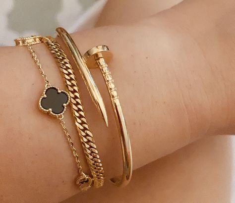 Loving it! #bangle #vca alhambra bracelet #cartiernailbangle Vca Stack, Vca Bracelet Stack, Vca Alhambra Bracelet, Vca Bracelet, Mom Daughter Jewelry, Alhambra Bracelet, Gold Bracelets Stacked, Bvlgari Jewelry, Clover Jewelry