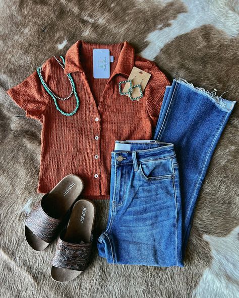 Some western outfit inspiration for you 🤍✨🦋 •Western Boutique • Western Fashion • Western Outfits • Cowgirl Style • Cowgirl Outfits• Western Outfit Inspiration, Vintage Western Outfits, Western Casual Outfits, Western Work Outfit, Casual Western Outfits, Cute Western Outfits, Career Outfits, Western Wear Outfits, Cute Country Outfits