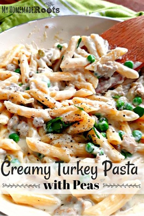 Ground Turkey White Pasta, Ground Turkey Pasta White Sauce, Ground Turkey Pasta Dairy Free, Turkey Pasta Recipes Healthy, Healthy Dinner Ideas With Ground Turkey, Ground Turkey Penne Pasta, Ground Turkey Alfredo Pasta, Pasta Recipes With Ground Turkey, Dinner With Peas