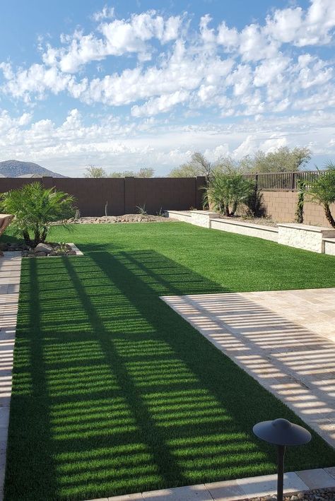 Backyard Turf And Concrete, Drought Tolerant Landscape Backyard, Turf Backyard Ideas, Yard Zen, Artificial Turf Backyard, Arizona Backyard Landscaping, Artificial Grass Backyard, Turf Backyard, Wallpapers Home Decor