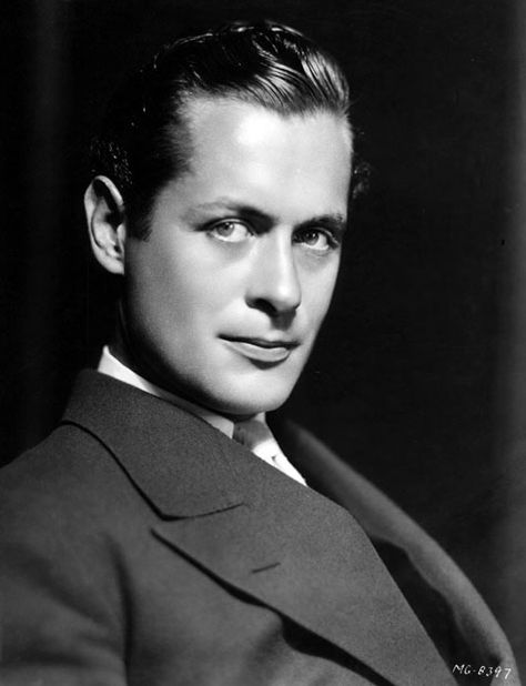 The very dashing British actor, Robert Montgomery was born today 5-21 in 1904. Many older boomers knew him for his 50s TV show Robert Montgomery Presents and watched a lot of some of his films on later 50s TV. Robert Montgomery is the 'dad' to Bewitched star Elizabeth Montgomery.  He passed in 1981. Robert Montgomery, Yvonne De Carlo, Feeling Nostalgic, Elizabeth Montgomery, Classic Movie Stars, British Actors, Golden Age Of Hollywood, Hollywood Actor, Classic Films