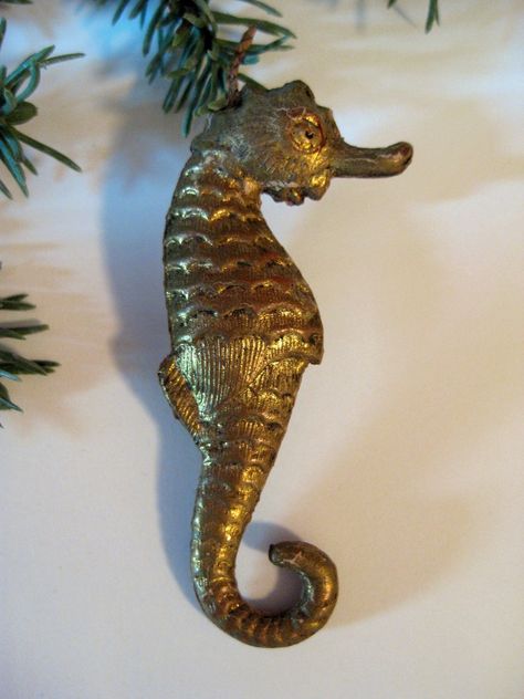 Old World Christmas Dresden Seahorse ornament, beautiful! Christmas Seahorse, Seahorse Christmas, Merman Ornament, Dolphin Ornament, Mermaid Tail Ornament, Antique Christmas Decorations, Seahorse Ornament, Vintage Mercury Glass Ornaments, Christmas Smell