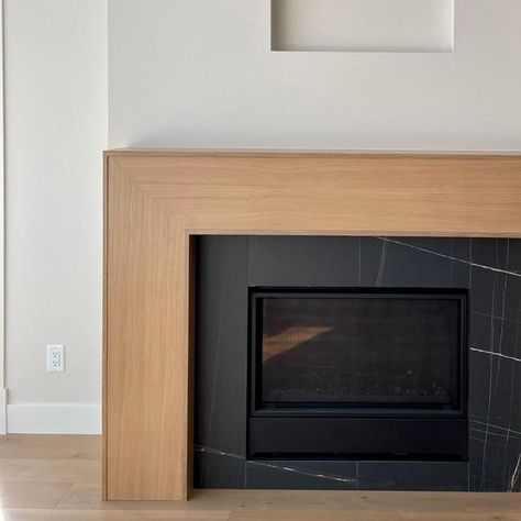 Ateliers Jacob | Calgary on Instagram: "Reminiscing on one of the beautiful installs we did this spring🌷 So many more to come.. Cabinet designer: Ateliers Jacob Calgary #kitchendesign #customcabinetry #kitcheninspo #kitchenrenovation #kitchengoals #kitchenremodel #kitchenideas #kitchentrends #interiordesign" Hearth Ideas For Fireplace, Traditional Fireplace Mantle, Electric Fireplace Design, Two Way Fireplace, Modern Fireplace Surround, Square Fireplace, Fireplace With Mantle, Transitional Fireplace, Fireplace Trim