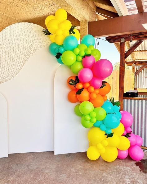 Moana Birthday Balloons 🌊🐚 Custom balloon garland installation with tropical greenery and nettting add-ons. 🌿 Color palette: yellow, orange, hot pink, aquamarine, and lime green Tropical Greenery, Moana Birthday, Color Palette Yellow, Custom Balloons, Add Ons, Balloon Garland, Moana, Birthday Balloons, Yellow Orange