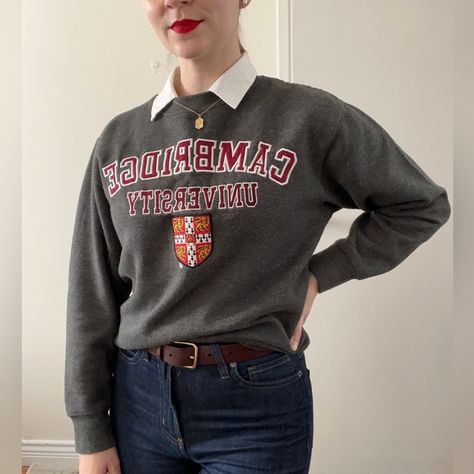 University Sweatshirt Faux Collar, University Sweatshirts, Gym Fit, Red Fashion, Casual Outfit, Colorful Sweaters, Cambridge, Dark Grey, Casual Outfits