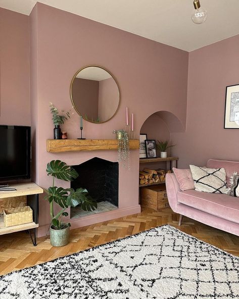 29 Pink Living Rooms That Will Convince You to Redecorate Dark Pink Living Room Walls, Pink Painted Living Room, Pink Walls Green Curtains, Curtains For Pink Walls Living Rooms, Pink Country Living Room, Pink Front Room Ideas, Rose Colored Living Room, Living Room With Painted Ceiling, Mauve Pink Walls