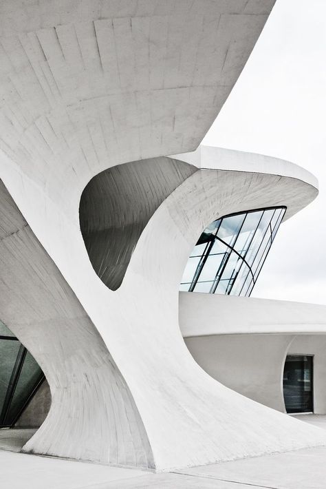 Cantilever Architecture, Twa Flight Center, Twa Terminal, Airport Design, Oscar Niemeyer, Eero Saarinen, Brutalist Architecture, Organic Architecture, Architecture Exterior