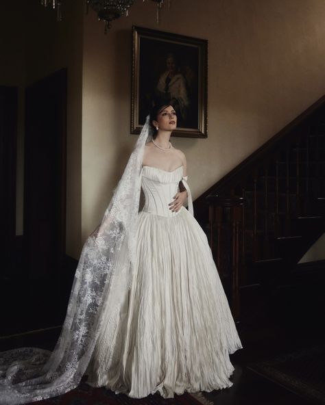 Introducing Floure Studio Chapter IV Bridal Collection Floure Studio Bridal, Viktor And Rolf Bridal, 2025 Wedding Dresses, Italian Library, Sparkles Aesthetic, Gardenia Wedding, Vogue Bride, Plain Wedding Dress, Lets Get Married