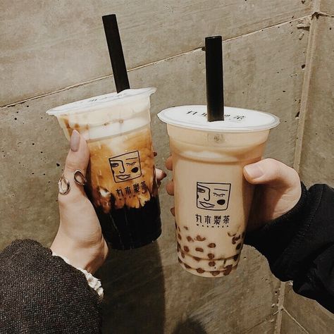 comment for credits. Almond Milk Tea, Tiktok Pfp, Boba Pearls, Bubble Tea Boba, Boba Drink, Bubble Milk Tea, Good Excuses, Pretty Drinks, Boba Tea