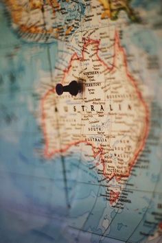 Australïe... Australia Map, Visit Australia, Australia Day, Australia Living, Vanuatu, Great Barrier Reef, Australia Travel, Tasmania, Dream Destinations