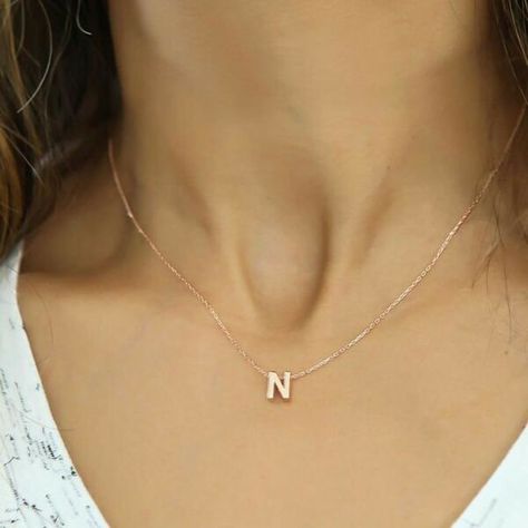 N Necklace Letter, N Necklace, Silver Letter Necklace, Dibujos Toy Story, Letter Necklace Silver, Special Necklace, Letter N, Hand Chain, Fancy Jewelry