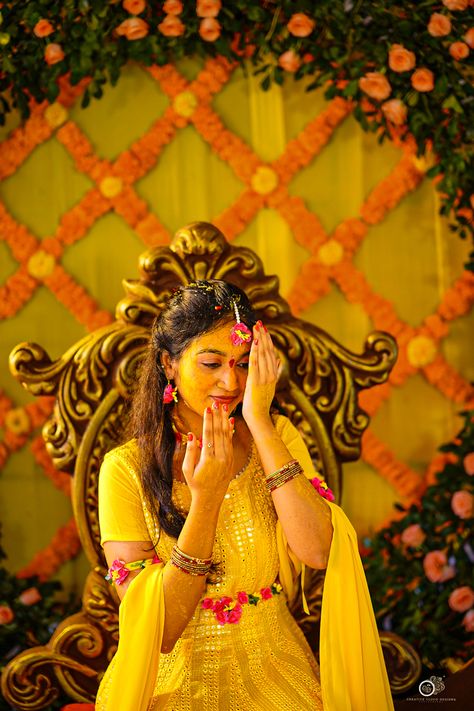 I am here posing for my haldi ceremony Haldi Ceremony Shoot, Haldi Ceremony Stills, Bride Haldi Posses, Haldi Bridal Pose, Girl Wedding Photoshooting, Haldi Photoshoot Ideas For Bride, Haldhi Stills Bride Dress, Haldi Photoshoot Poses With Sisters, Haldi Bride Photoshoot