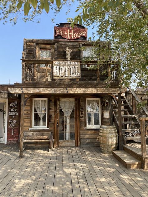 The California Pioneer Town You’ve Probably Never Heard of But Should Definitely Visit - Pioneer Town California, Old West Town Buildings, Old West Buildings, Western Town Buildings, Western Buildings, Western Village, Pioneer Town, Wild West Town, Western Architecture