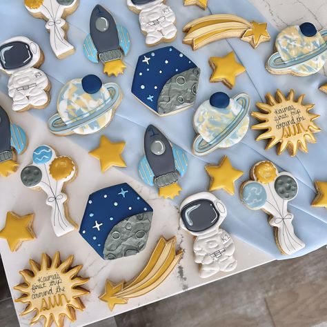 Kaima’s first trip around the sun • • • #firsttriparoundthesun #twothemoonparty #sugarcookies #astronautcookies #sugarcookies #cookiesofinstagram #decoratedsugarcookies #sugarcookieart First Trip Around The Sun Cookies, Cookie Art, Baby First Birthday, Cake Smash, Sugar Cookies Decorated, 4th Birthday, Sugar Cookies, Cookie Decorating, First Birthdays