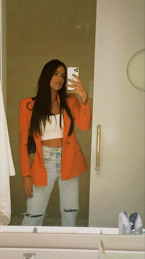 Orange Blazer Outfits, Bold Fashion Outfits, Culture Outfits, Look Summer, Summer Outfits 2024, Orange Blazer, 2024 Outfits, Women's Outfit Sets, Just Chilling