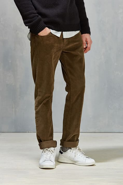 levis 511 cords 27 Aesthetic, European Mens Fashion, Trousers Outfit Men, Corduroy Pants Outfit, Men 90s, 90s Outfits, Corduroy Pants Men, Sale Sign, Corduroy Pant