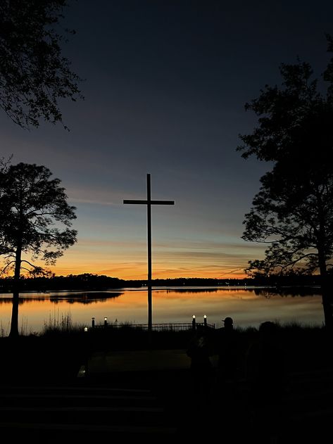 Cross | sunset | Jesus | nature | Christian | lake | Cross Profile Picture Aesthetic, Christian Wallpaper Aesthetic Landscape, Jesus Playlist Cover, Gospel Playlist Cover, Christian Playlist Cover Aesthetic, Cross Profile Picture, Jesus Profile Picture, Christian Profile Pics, Christian Pfps