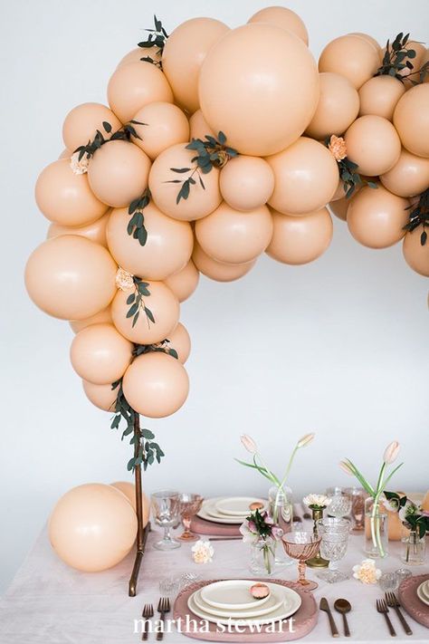 Deco Ballon, Peach Baby Shower, Sweet As A Peach, Peach Party, Modern Bridal Shower, Bridal Shower Inspiration, Pre Wedding Party, Unique Bridal Shower, Fall Bridal Shower