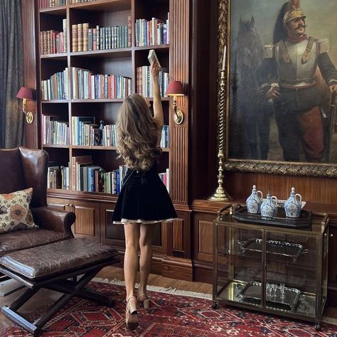 Luxury Life Aesthetic, Old Money House, Old Money Style, Future Lifestyle, Old Money Aesthetic, My New Room, House Inspo, Dream Home Design, Luxury Life