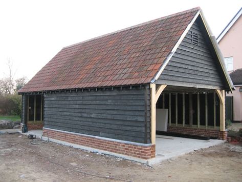 Timber Garage Construction - Roger Gladwell Timber Frame Construction Timber Clad Garage, Oak Frame Garage, Timber Framed Garage, Shed Roof Timber Frame House, Brick Garage, Triple Garage, Cruck Timber Frame, Timber Frame Garage, Garage Construction