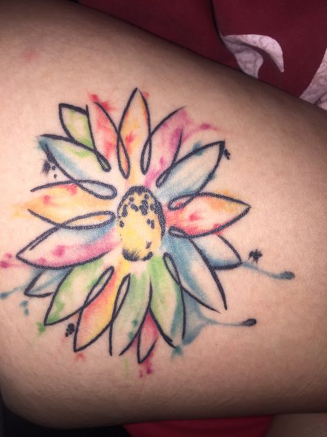 Watercolor Daisy Tattoo, Watercolour Daisy, Daisy Tattoo, Leaf Tattoos, Maple Leaf Tattoo, I Tattoo, Watercolor Tattoo, Daisy, Tattoos