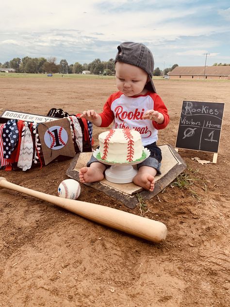 Baseball Smash Cake Photoshoot, 1st Birthday Baseball Theme Pictures, Baseball Cake Smash Pictures, 1st Birthday Baseball Theme Photo Shoot, Baseball 1 Year Birthday Party, Rookie Year 1st Birthday, Baseball First Birthday Photo Shoot, Baseball Birthday Photo Shoot, Rookie Year First Birthday Photoshoot