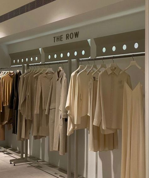 Clothing Stylist Aesthetic, Clothing Warehouse Aesthetic, Retail Aesthetic Job, Boutique Aesthetic, Closet Organisation, Retail Store Interior Design, Fashion Dream Job, Clothing Store Interior, Warehouse Design