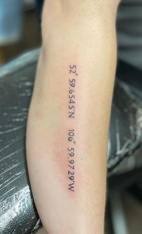 Coordinates Tattoo, Tattoo Script, Simple Tattoos, Leg Tattoos, Tattoo Artists, Tattoo Quotes, Cool Tattoos, Tatting, Instagram Profile