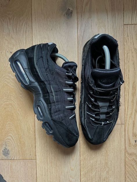 Air Max 95 Cdg Black, Cdg Air Max 95, Air Max 95 Outfit Men, Airmax 95 Black, Drip Shoes, Air Max 95 Black, Nike 95, Nike Kicks, Pretty Shoes Sneakers