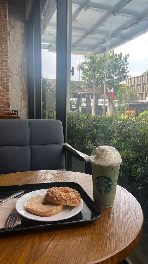 Starbucks Philippines Manila, Coffee Philippines, Starbucks Philippines, Starbucks Interior, Matcha Starbucks, Starbucks Matcha, Alternative Universe, Cafe Aesthetic, Asian Snacks