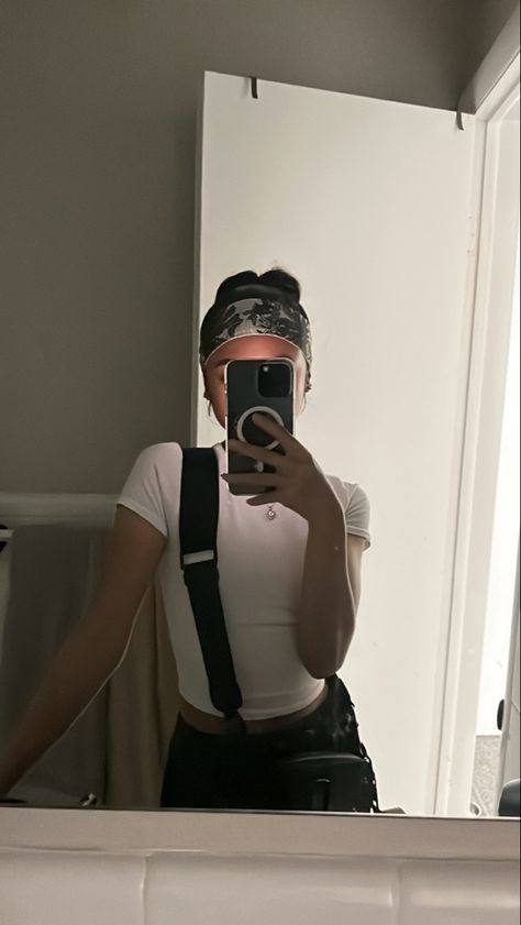 Poses On Mirror, Iphone 13 Mirror Selfie, Poses For Mirror Pics, Tiktok Acc, Braids Hairstyles For Black Women, Mirror Pictures, Box Braids Hairstyles For Black Women, Mirror Selfie Poses, Girl Lifestyle