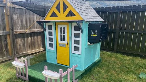 Playhouse Chicken Coop Conversion: 1 Turning A Playhouse Into A Chicken Coop, Chicken Coop From Playhouse, Chicken Coop Conversion, Playhouse Chicken Coop, Chicken Keeping Hacks, Chicken Story, Plastic Playhouse, Solar Fan, Patch Ideas